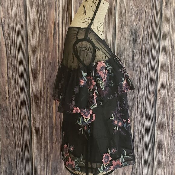 3 for $25 Embroidered Floral Top  - Picture 5 of 11